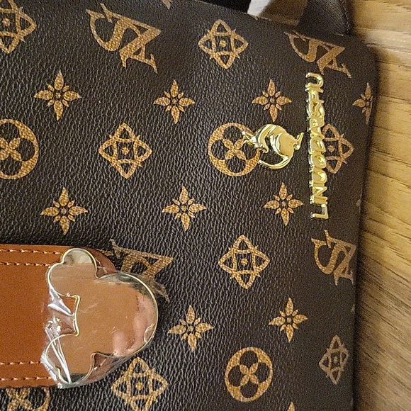 Cute Small Handbag, New - Picture 2 of 6